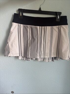 Lululemon Pace Setter Gray & White Striped Skort.